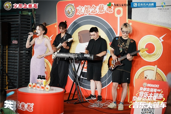 1752048743-60a1ca946e9563a 1752048743-60a1ca946e9563a