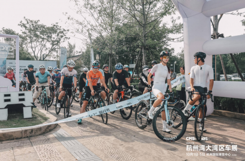 1758973255-0baaf07dde4818a 1758973255-0baaf07dde4818a