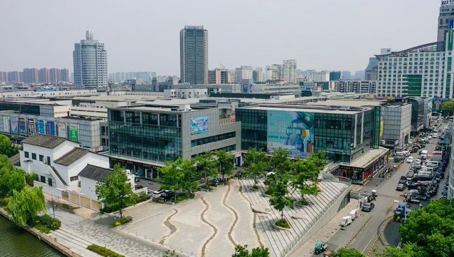 从浙江柯桥出发：中国轻纺城纺织新材料中心引领中国纺织从“规模领先”迈向“价值创新”