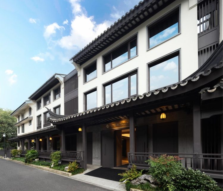 品茗、疗愈、慢生活：大家的家·杭州隐湖云舍旅居社区开启“大家老友节”山水康养之旅